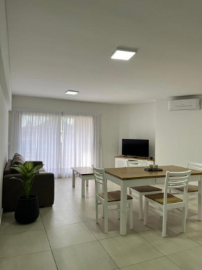 departamento 5 personas tigre centro
